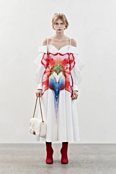 Look 12